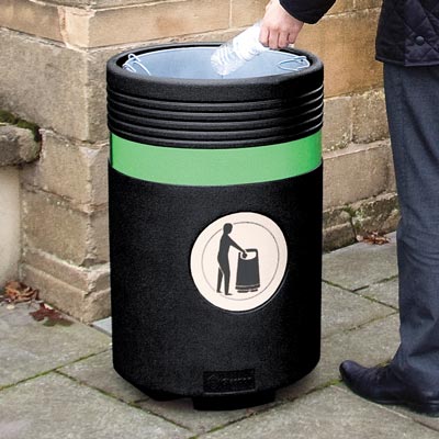 Admiral litter bin in Black