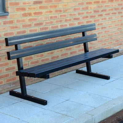 Fusion seat with black slats - 1