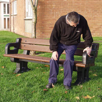 Phoenix seat with armrests with brown Enviropol slats - 1