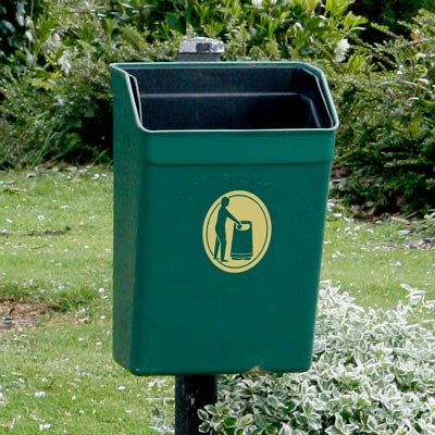Trimline 25 litter bin in Deep Green